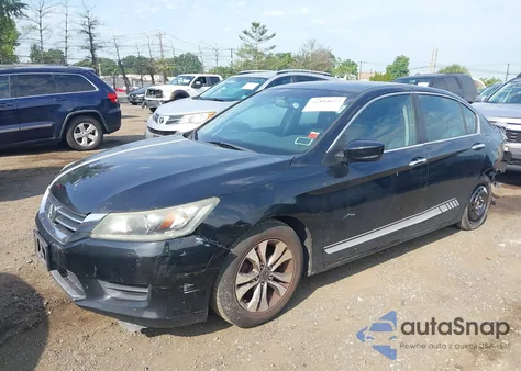 2015 Honda Accord Lx z USA, uszkodzony, nr VIN 1HGCR2F3XFA008420